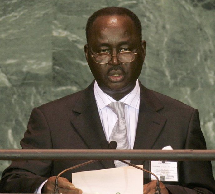 AMP.- R.Centroafricana.- El expresidente Franois Bozizé confirma su candidatura