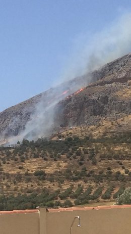 Incendio forestal en Teba