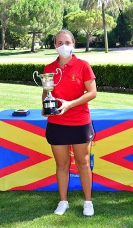 Carla Bernat conquista el Campeonato de España de golf