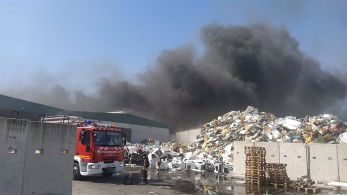 Incendio en Recilec en la tarde de este domingo