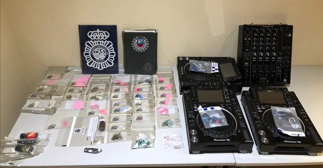 Droga intervenida en un after del distrito de Tetuán