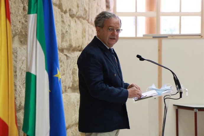 Salvador Fuentes en la rueda de prensa.