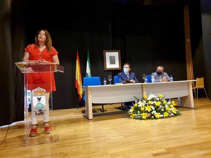 Almería.-Junta anuncia un proyecto de abastecimiento de agua en alta para el Val