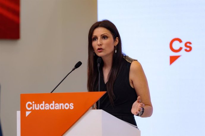 La portaveu adjunta de Cs, Lorena Roldán, en roda de premsa a la seu del partit a Madrid
