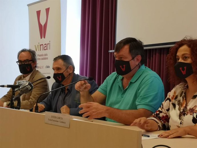 Agro.- Más de 900 vinos se presentan a la VIII edición de los Premis Vinari