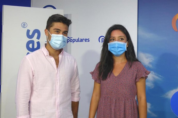 La presidenta de Nuevas Generaciones (NNGG) de Córdoba, Cintia Bustos