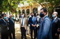 El alcalde ve "contundente" la decisión de la Junta de "reforzar la prohibición de los botellones"