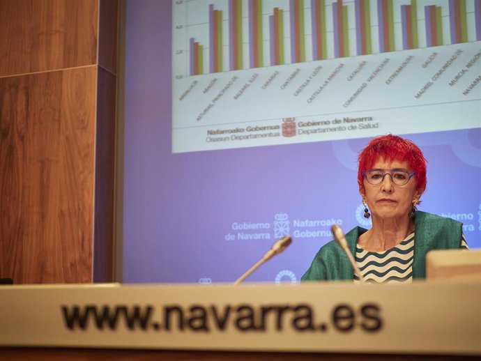 La consejera de Salud de Navarra, Santos Indurain, ofrece una rueda de prensa en el Palacio del Gobierno de Navarra para tratar sobre la situación del COVID-19 en la región, en Pamplona, Navarra (España), a 30 de junio de 2020.