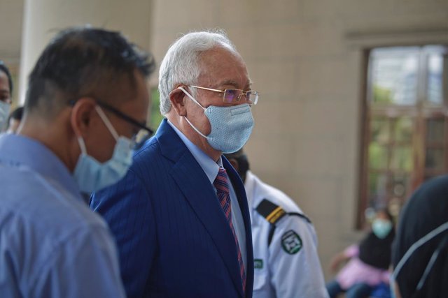 AMP.- Malasia.- Condenado a doce años de cárcel el ex primer ministro malasio Na
