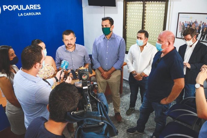 Visita del vicesecretario general del PP-A, Toni Martín, a La Carolina