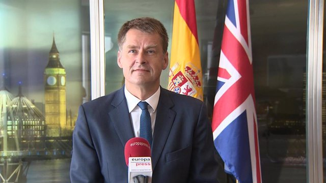 Hugh Elliott, embajador del Reino Unido en España, durante una entrevista con Europa Press.