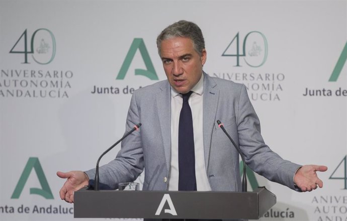 El consejero de Presidencia, Elías Bendodo, durante la comparecencia en rueda de prensa tras la reunión semanal del Consejo de Gobierno de la Junta de Andalucía. En el Palacio de San Telmo (Sevilla, Andalucía, España), a 28 de julio de 2020.