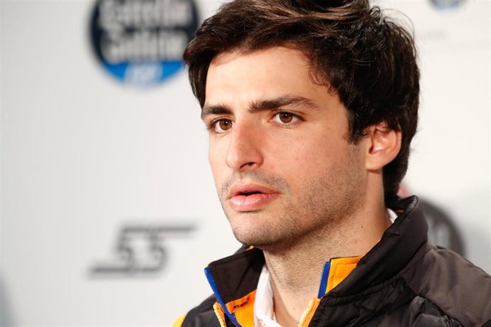 El piloto español Carlos Sainz durante un acto publicitario en Madrid