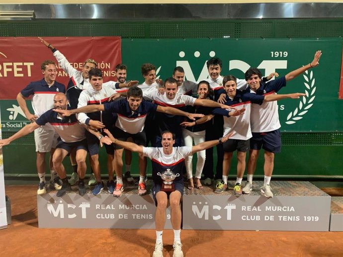 El Real Club de Tenis Barcelona 1899 celebra su victoria en el Campeonato de España por Equipos Masculinos de 2019