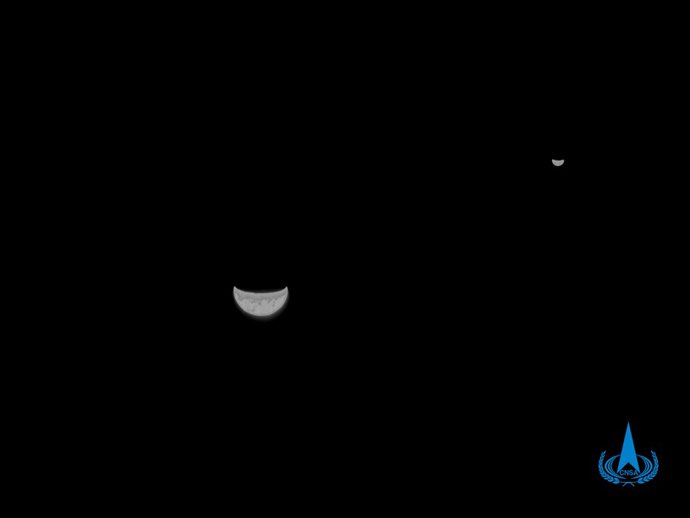 La misión de China a Marte capta la Tierra y la Luna desde la lejanía