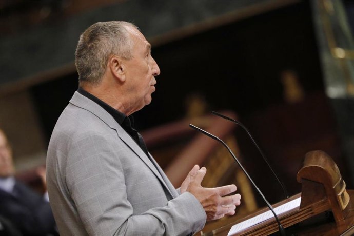El diputado de Compromís en el Congreso, Joan Baldoví, interviene en una sesión plenaria en el Congreso de los Diputados, en Madrid (España), a 21 de julio de 2020. 