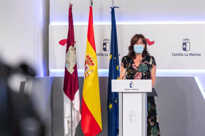 La portavoz del Gobierno regional, Blanca Fernández en rueda de prensa.