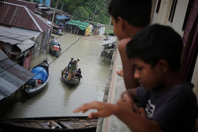 Las inundaciones provocadas por el monzón en la localidad de Dohar, en Bangladesh