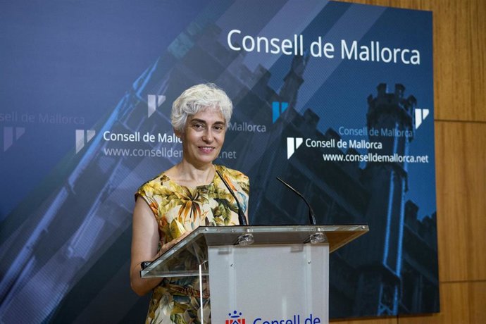 La Portavoz De Unidas Podemos En El Consell De Mallorca, Magdalena Gelabert.