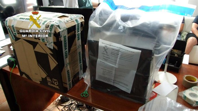 Detenidas Tres Personas En Bigues I Riels Por La Presunta Comisión De Estafas En Masa Por Internet En La Venta De Material Tecnológico