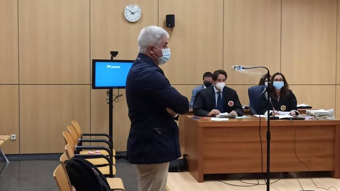 Jaraba niega que malversara en RTVV: "Firmaba contratos tras revisarlos gente muy competente. Yo nunca los negocié"