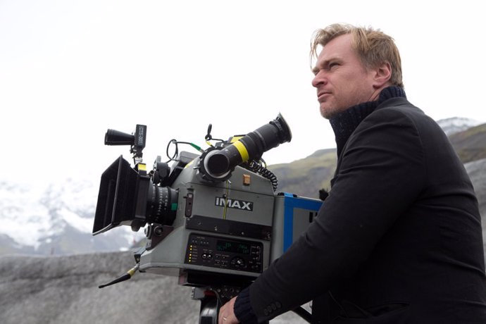  Insaciable, grandilocuente, sobrevalorado, magistral, complejo, excesivo... Muchos adjetivos se puede asociar, con más o menos fortuna, al nombre de Christopher Nolan. 