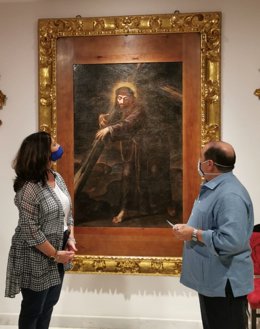 La artista y el hermano mayor de San Bernardo