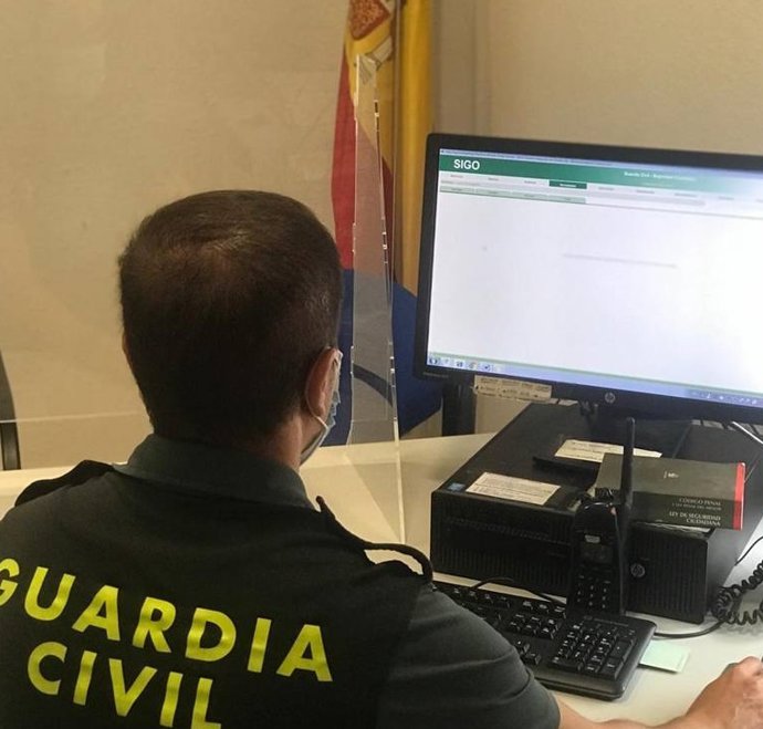 Un agente de El Pinós.