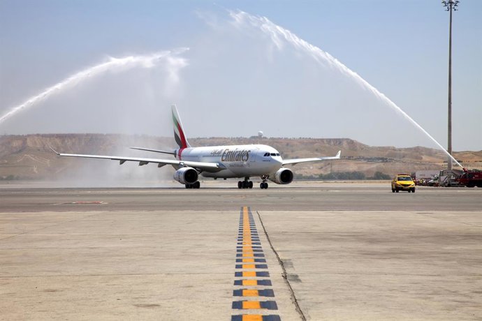 Imagen de avión de Emirates