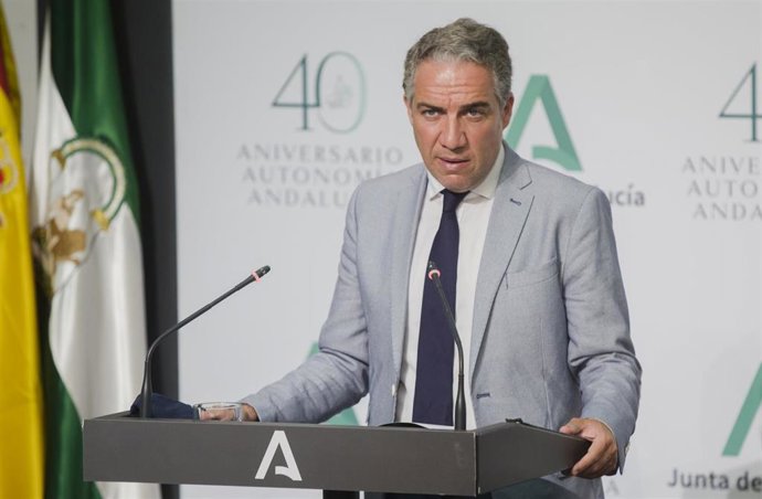 El consejero de Presidencia, Elías Bendodo, en rueda de prensa