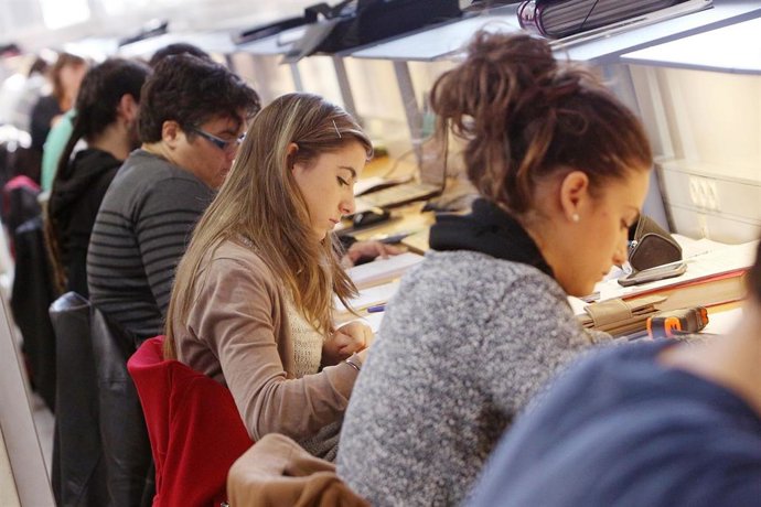 Estudiantes de la UPNA