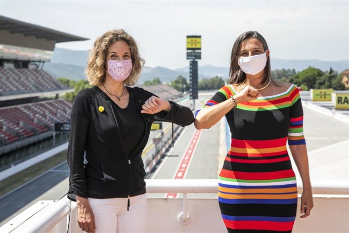 ngels Chacón, consellera de Empresa y Conocimiento de la Generalitat, y Maria Teixidor, presidenta del Circuit de Barcelona-Catalunya