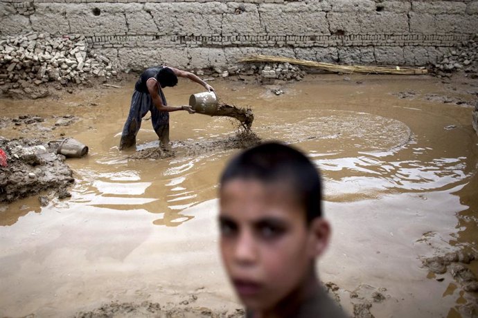 Afganistán.- Al menos 16 muertos, la mayoría niños, por las inundaciones en Afga