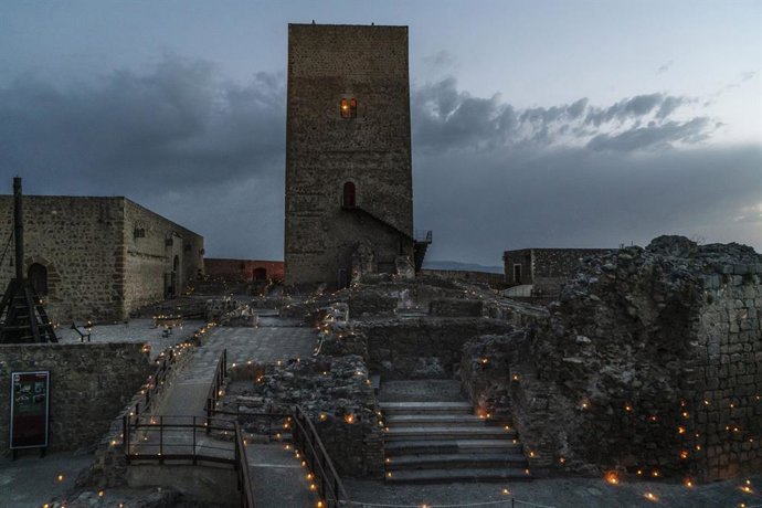 'A Jaén, A Vivir Experiencias' Incluye En Agosto Más De 40 Actividades En Parques Naturales Y Enclaves Monumentales