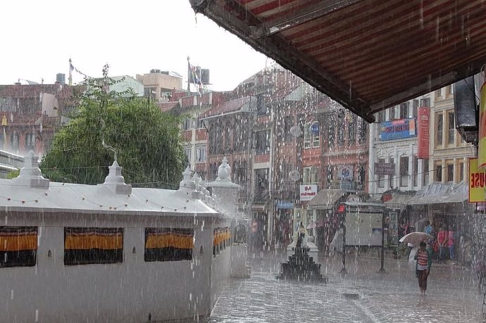 Lluvia monzónica en Nepal
