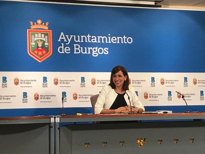 Nuria Barrio presenta la campaña de concienciación de uso de la mascarilla.