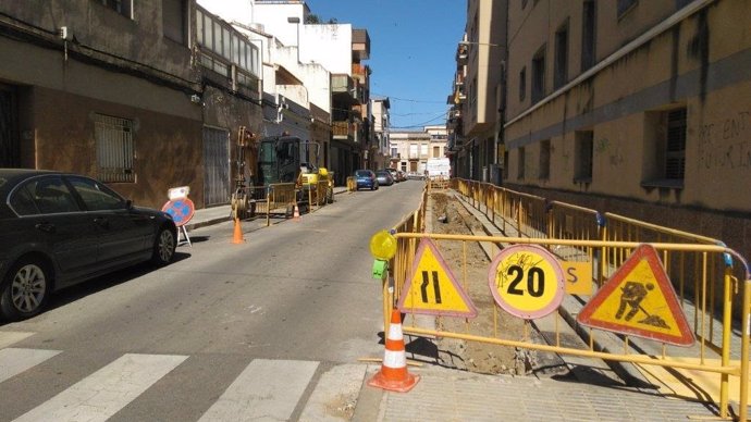 Obras para la sustitución del cableado subterráneo en Mataró.