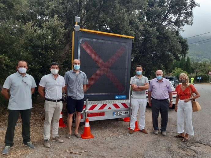 Instalación en Valldemossa de la segunda estación móvil de aforo de vehículos de Mallorca.