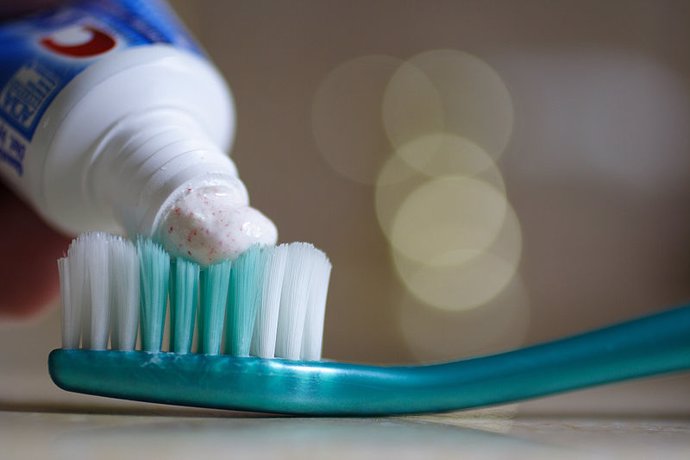 Coronavirus.- Dentistas piden lavarse las manos antes de usar el cepillo de dien