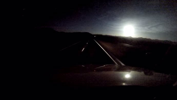 Un meteorito iluminando la noche de Arizona