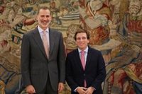 Almeida traslada todo su apoyo a Felipe VI y asegura que Juan Carlos I ha sido "clave" para construir la democracia