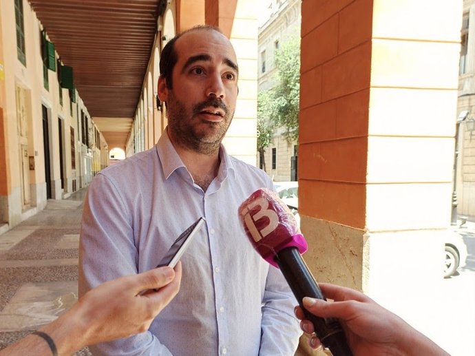 El secretario de Organización de Podemos Baleares y portavoz de Unidas Podemos en el Parlament, Alejandro López.