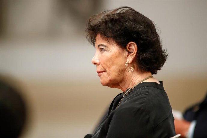 La ministra de Educación y Formación Profesional, Isabel Celaá, durante la presentación del Plan de Modernización de la Formación Profesional, en Moncloa, Madrid (España), a 22 de julio de 2020.
