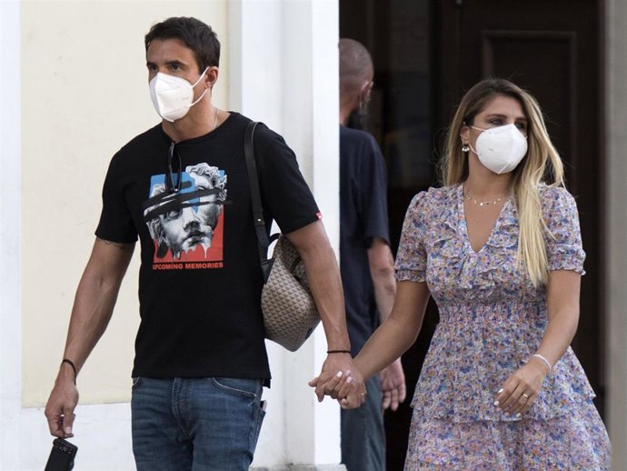 HUGO SIERRA E IVANA ICARDI