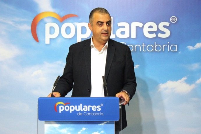 El diputado regional del PP, Roberto Media