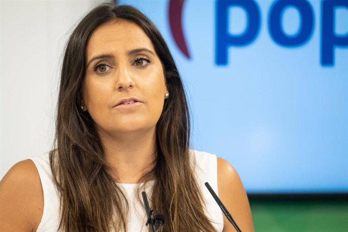 La portavoz de Salud del Grupo Popular en el Parlamento de Andalucía, Beatriz Jurado
