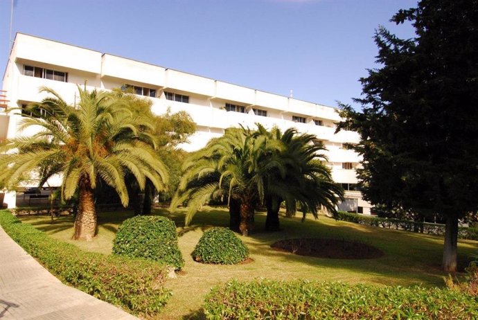 Residencia de mayores La Bonanova, gestionada por el IMAS.