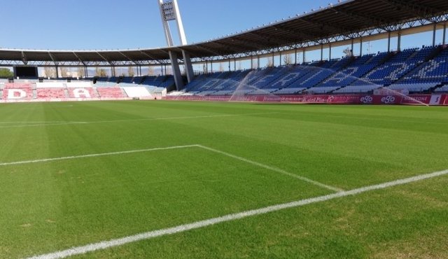 Fútbol.- La UD Almería confirma que los nuevos test han dado negativo y volverá 