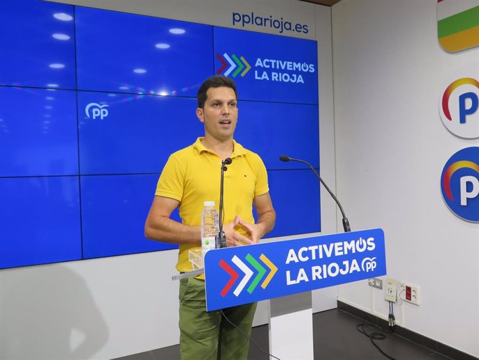 El senador del PP Carlos Yécora