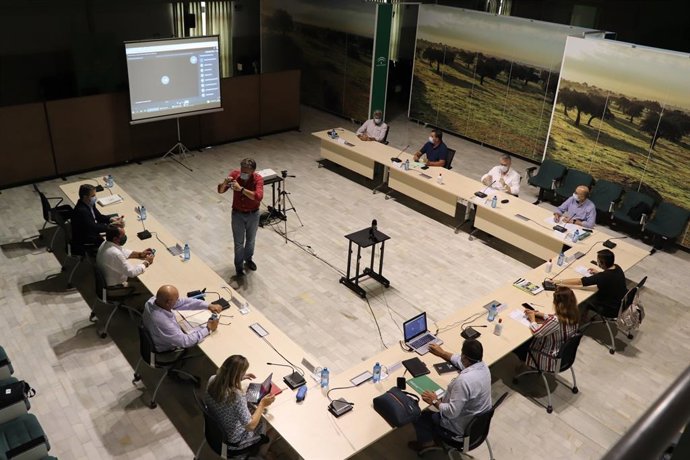 La Junta y Cooperativas Agro-alimentarias rechazan "frontalmente" cualquier "rec